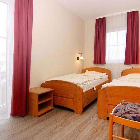 Resort Orther Reede, Fehmarn-Orth Buitenkant foto