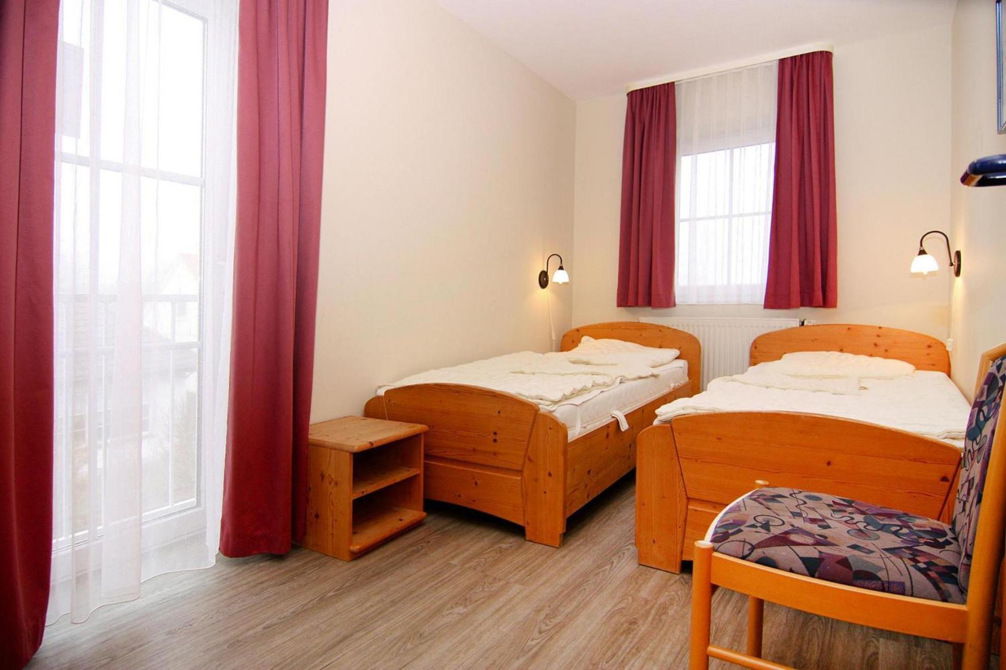 Resort Orther Reede, Fehmarn-Orth Buitenkant foto